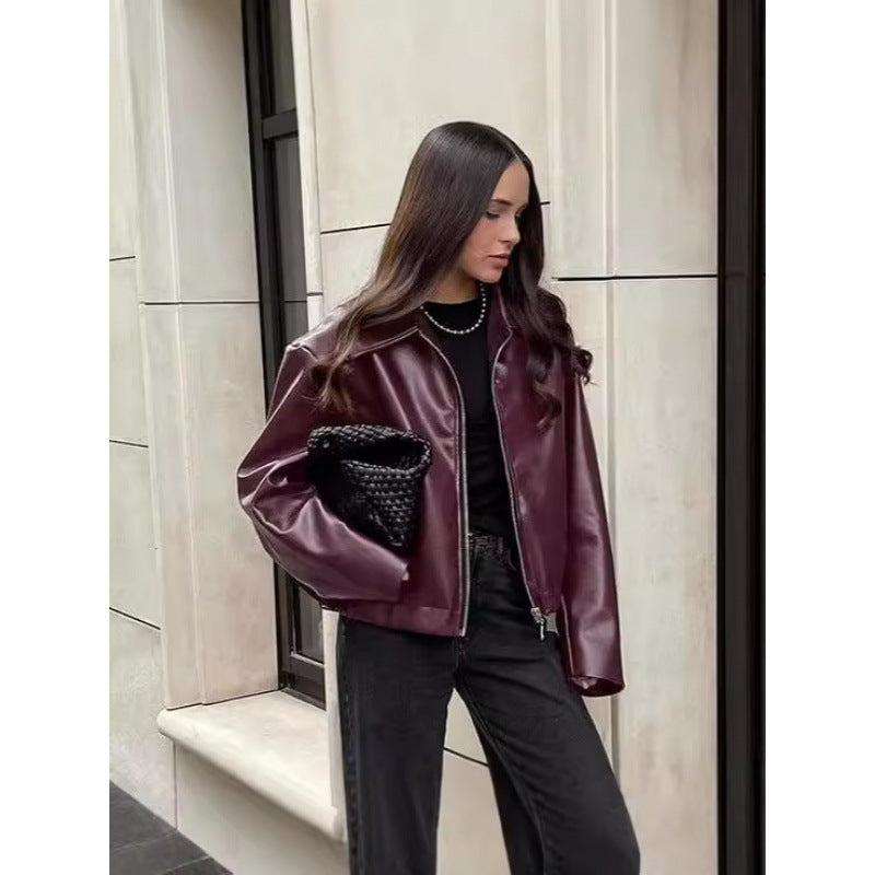 Chaqueta motera vintage de piel roja para mujer
