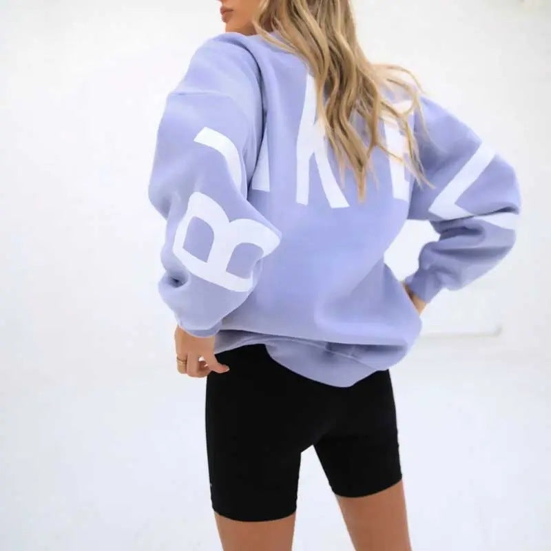 Women's Autumn Sweatshirt with Relaxed Fit, Long Sleeves and Ribbed Hem - Light Purple