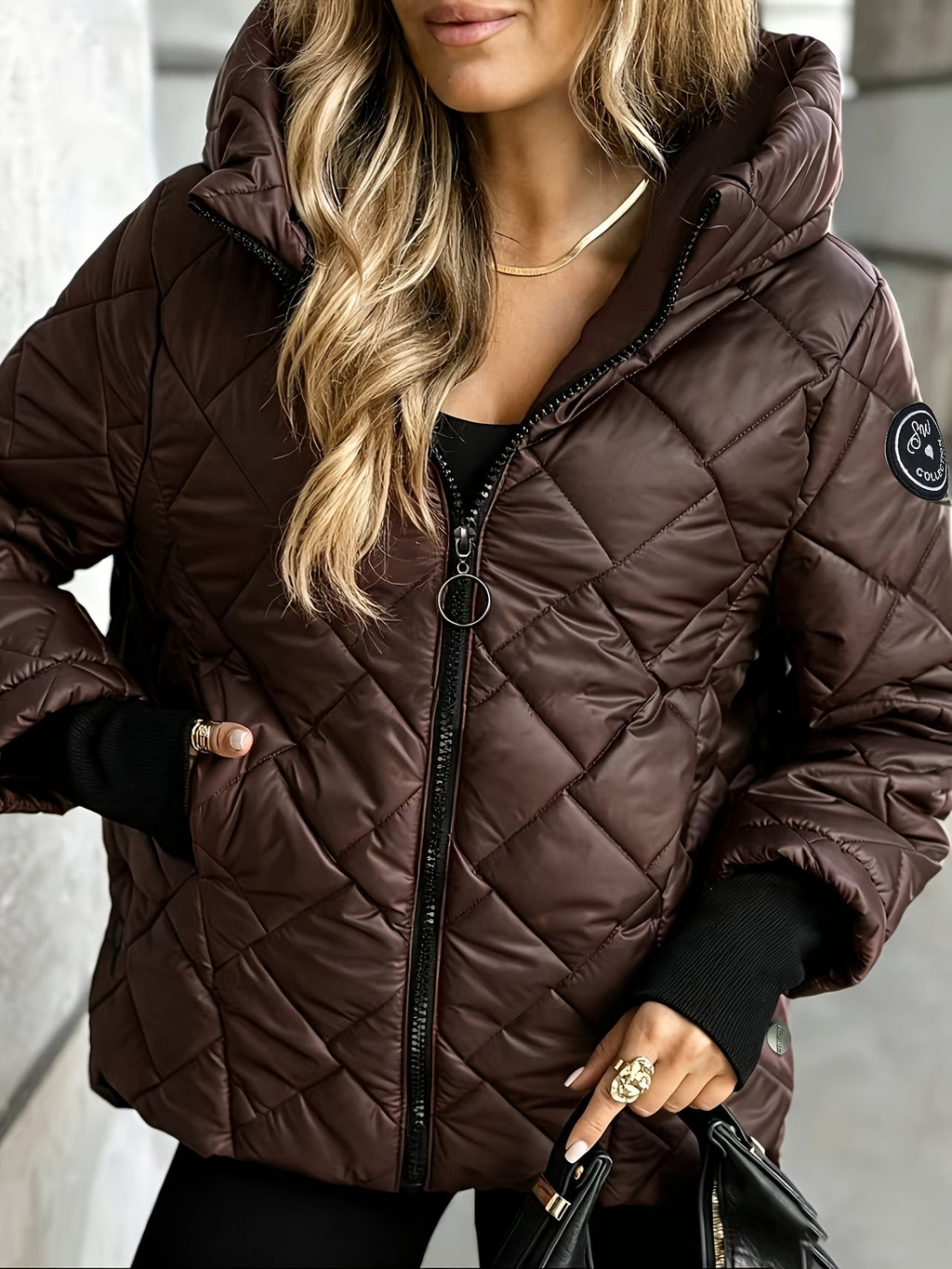 Damen-Steppjacke mit Kapuze