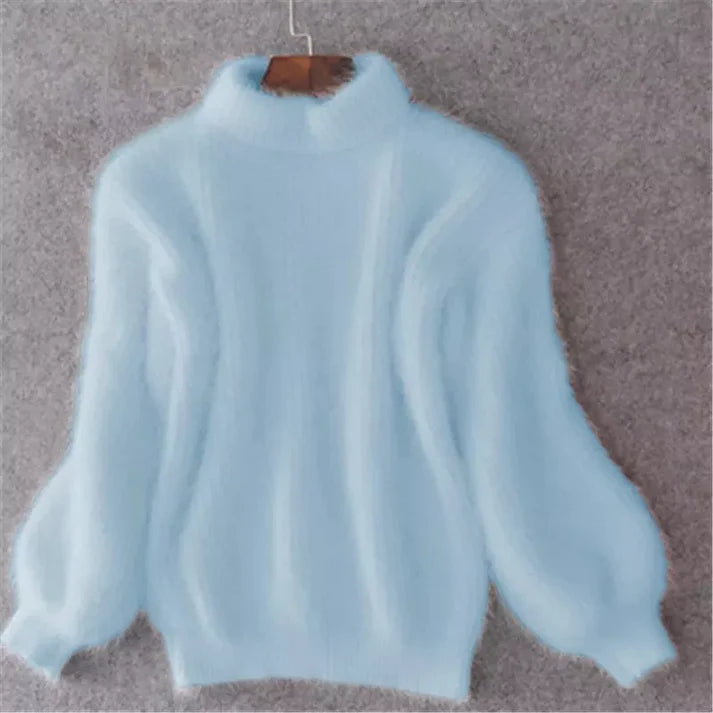 Vintage-Style Angora Sweater with Relaxed Fit and Versatile Design | Perfect for Cold Winter Months - Blue