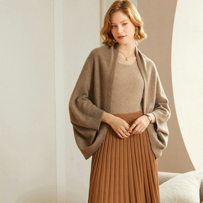 Women's Warm Merino Shawl