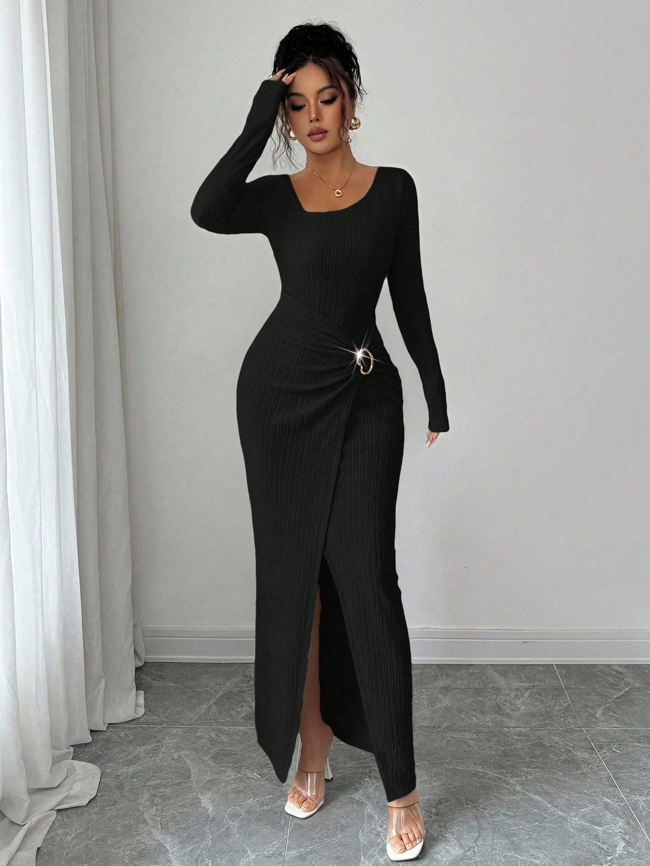 Zwarte sculptuur maxi-jurk met wikkeldetail
