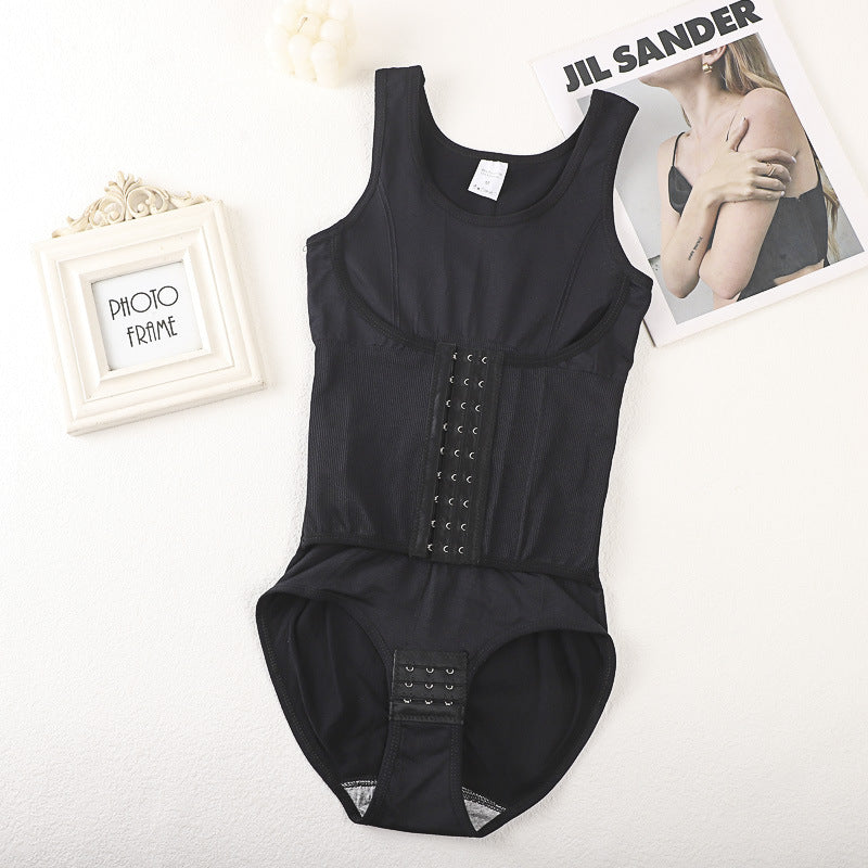 Haken- und formender Bodysuit mit breiten Trägern