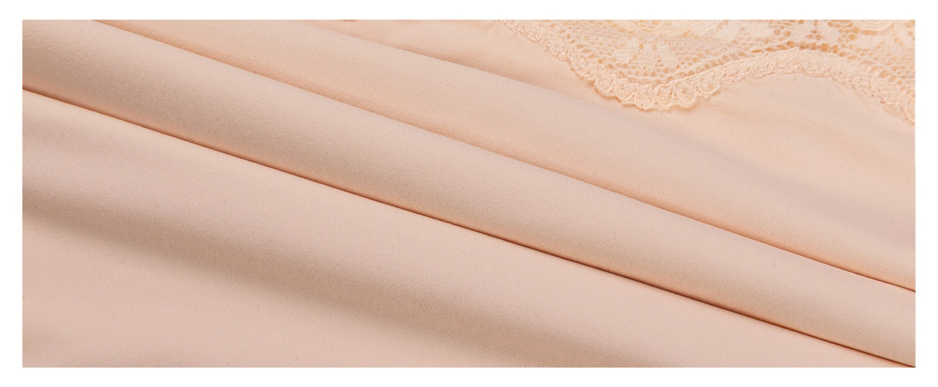Spitzenbesetzte formende Bodysuit-Shorts