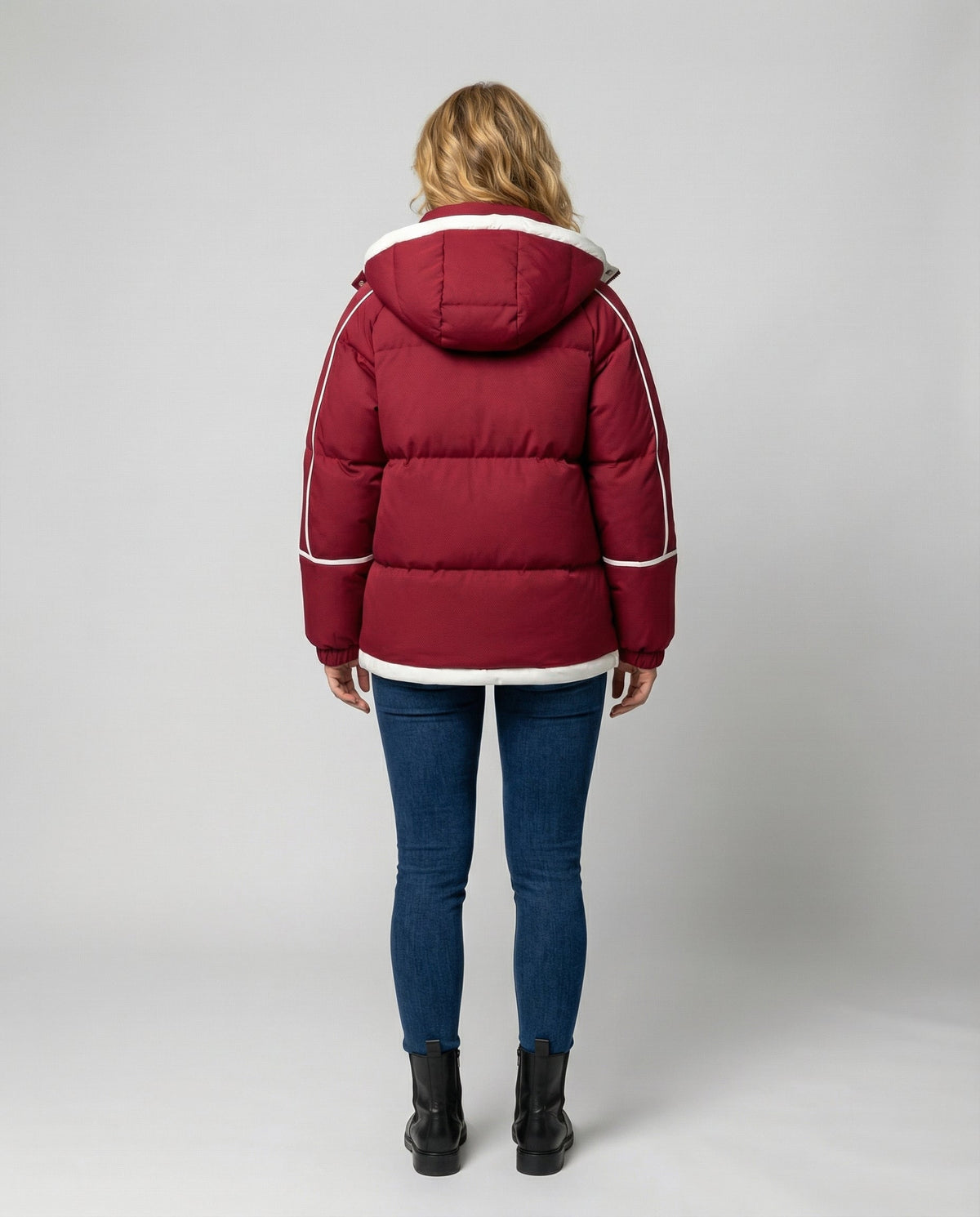 Damen-Winterjacke mit Kapuze