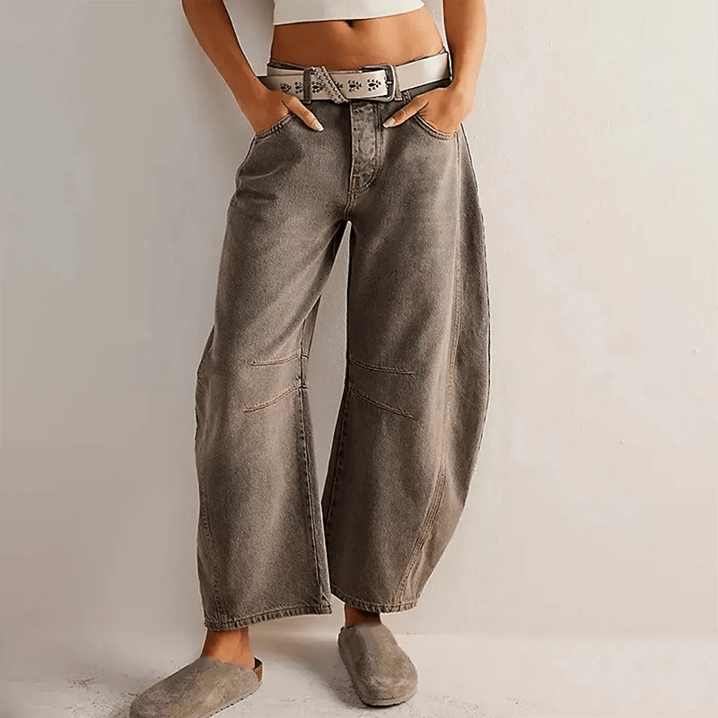 Amara - Women's Wide-Leg Jeans for Autumn - Brown