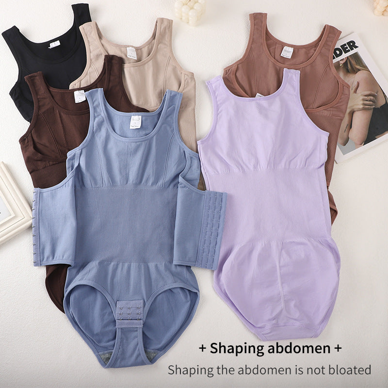 Haken- und formender Bodysuit mit breiten Trägern