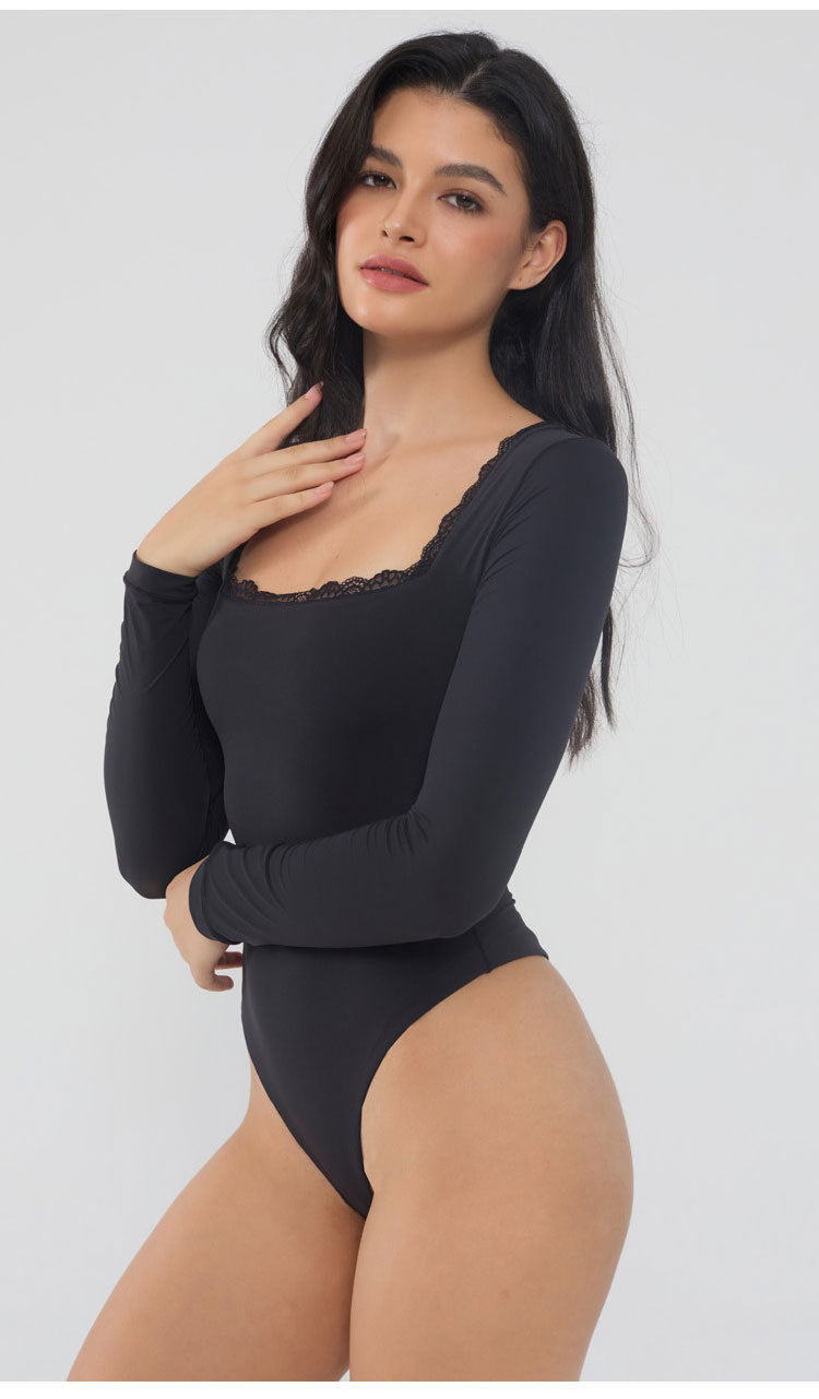 Langärmeliger Bodysuit mit Spitzenkragen