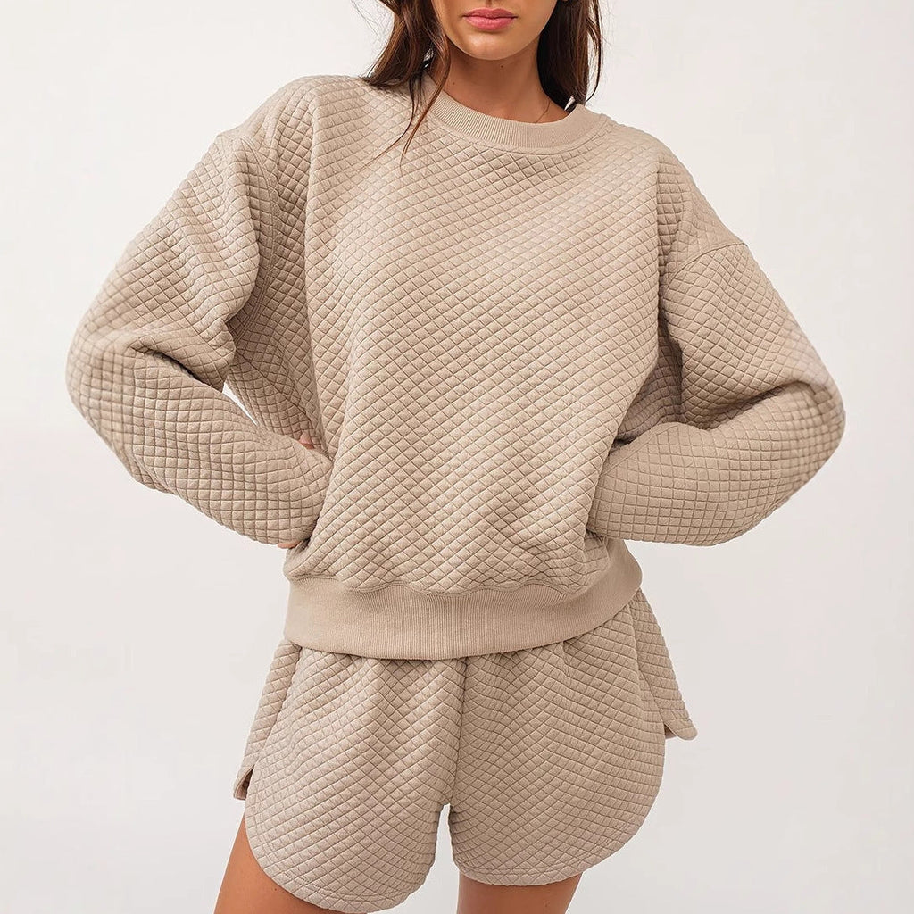 Conjunto de salón para mujer con top texturizado y shorts