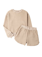 Conjunto de salón para mujer con top texturizado y shorts