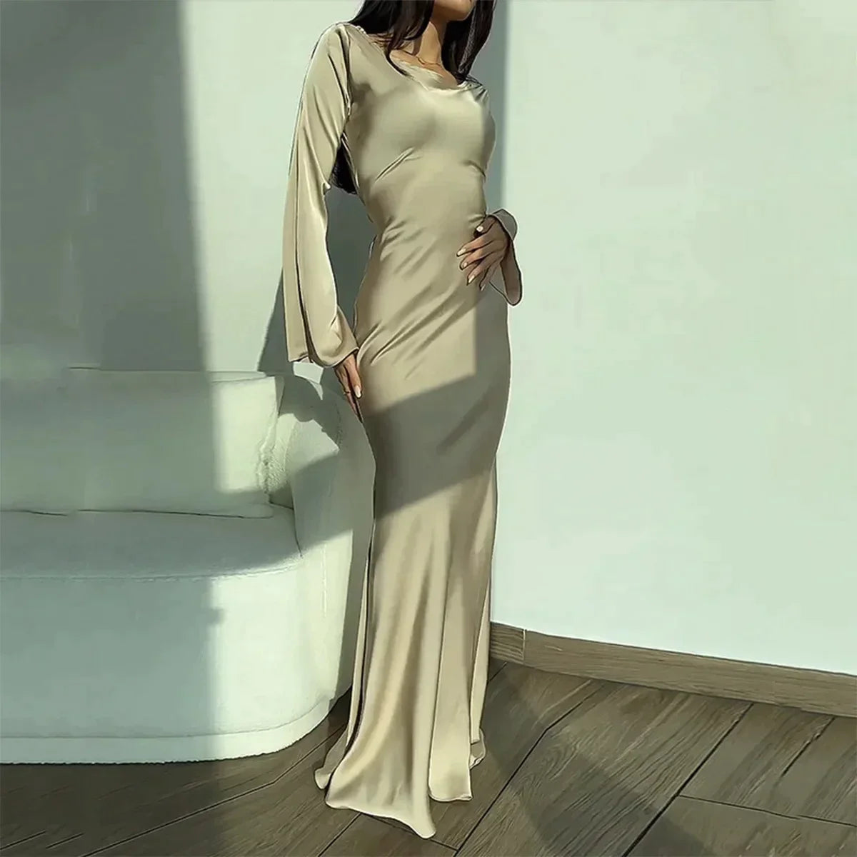 Elegant Long Sleeved Dress for Various Occasions | Evening Dress
