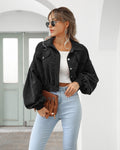 Damen-Kurzjacke mit Taschen und Knöpfen