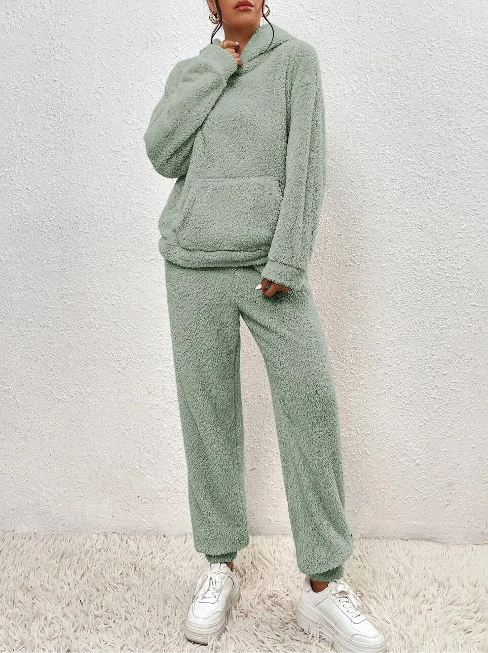 Warm Teddy Fleece Loungewear Set with Hood, Breathable - Perfect for Autumn and Winter - Green