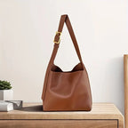 Bolso de cuero para mujer: elegante, clásico y con estilo