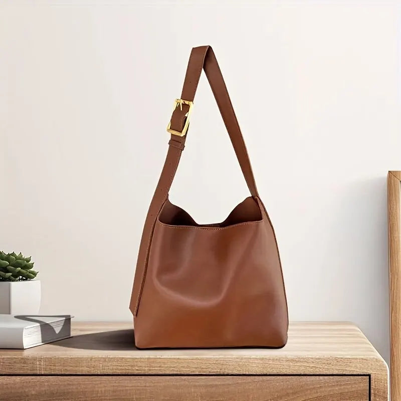Bolso de cuero para mujer: elegante, clásico y con estilo