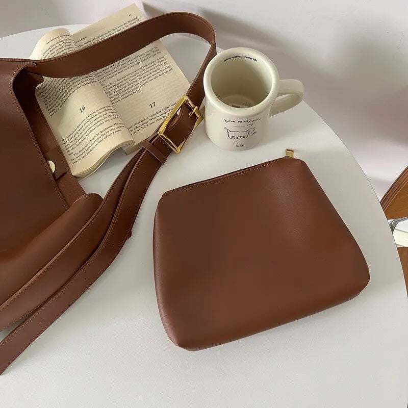 Bolso de cuero para mujer: elegante, clásico y con estilo