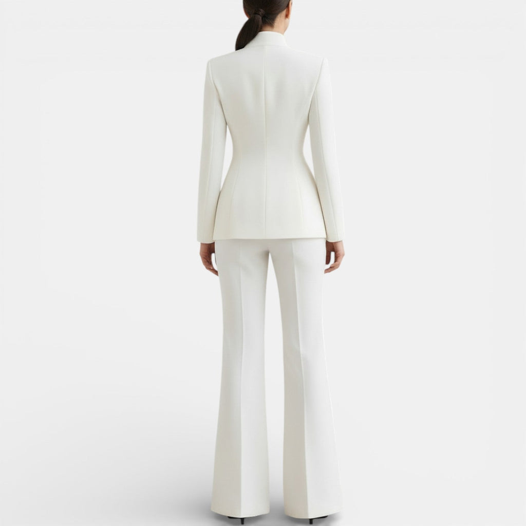 Conjunto de traje elegante para mujer