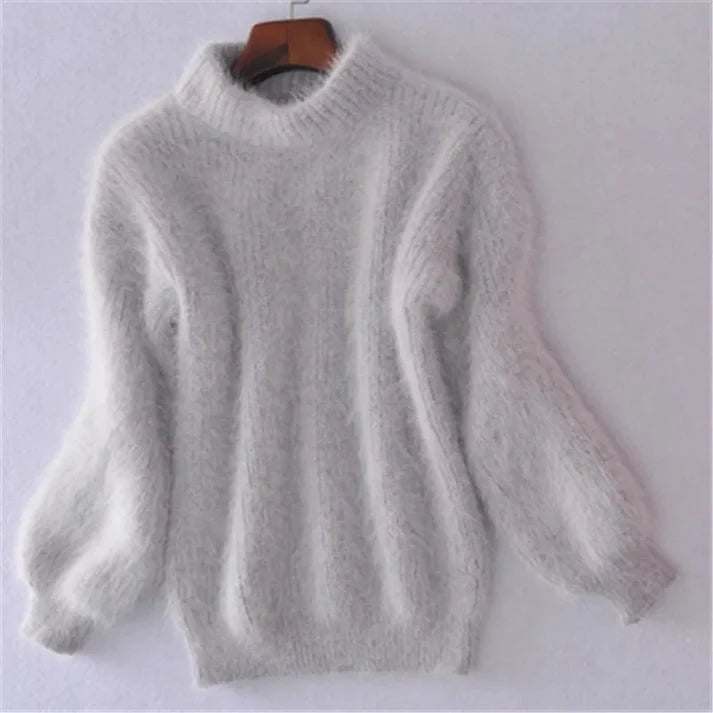 Vintage-Style Angora Sweater with Relaxed Fit and Versatile Design | Perfect for Cold Winter Months - Gray