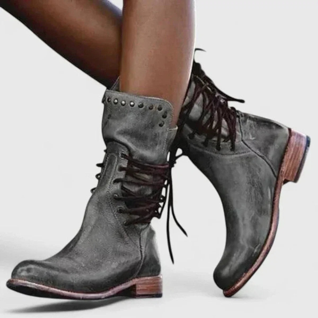 Orthopädische Damen-Stiefeletten mit Nieten und Vintage-Design