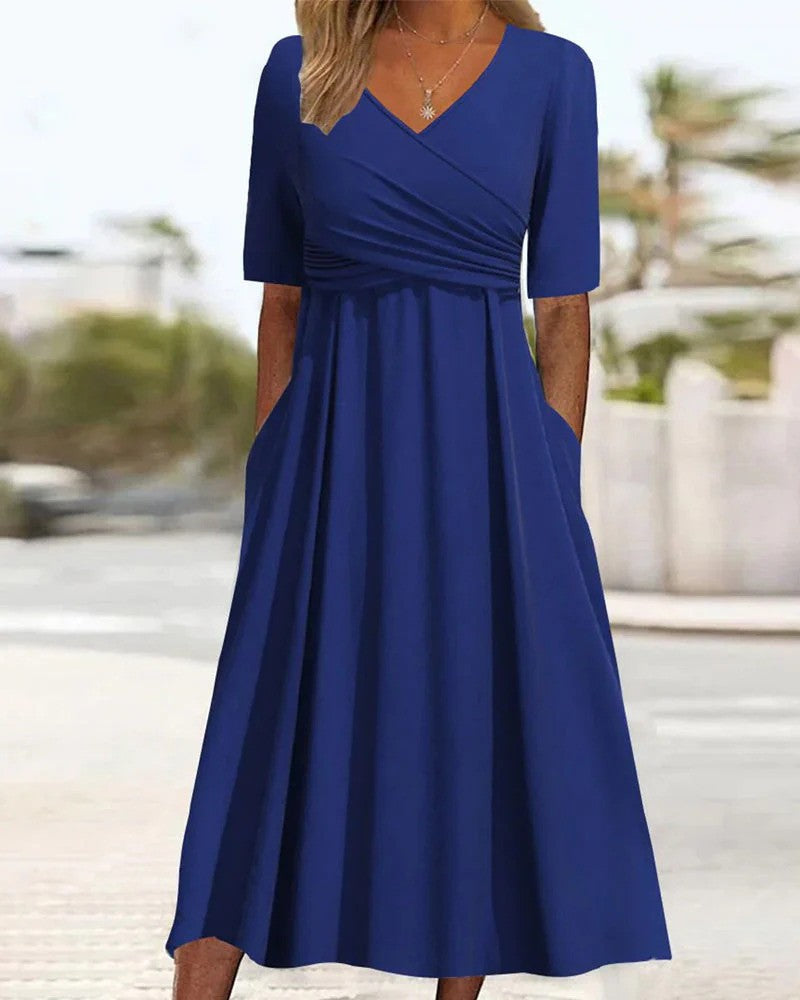 Midi Dress with Sleeves and Figure-Hugging Fit | Perfect for Autumn - Blue