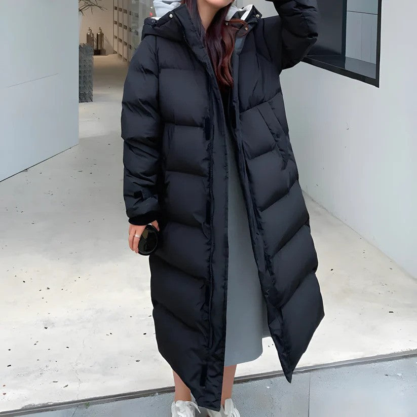 Long Women's Down Jacket for Winter with Optimal Warmth and Freedom of Movement | Perfect for Cold Winter Months - Black