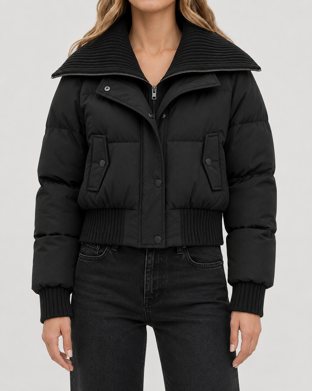 Kurze Steppjacke mit Strickkragen für Damen