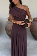 Elegant Pleated One-Shoulder Maxi Dress