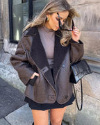 Zweireihige Wildlederjacke mit steigendem Revers für Damen