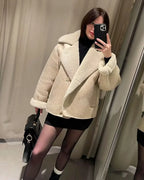 Zweireihige Wildlederjacke mit steigendem Revers für Damen