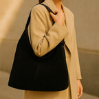 Damen-Schultertasche aus Wildleder im Vintage-Stil