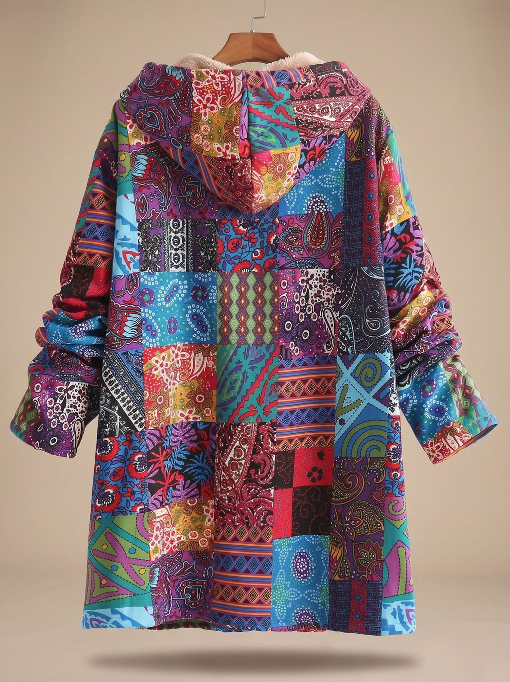 Damen-Kapuzenjacke im Boho-Patchwork-Stil mit Fleecefutter