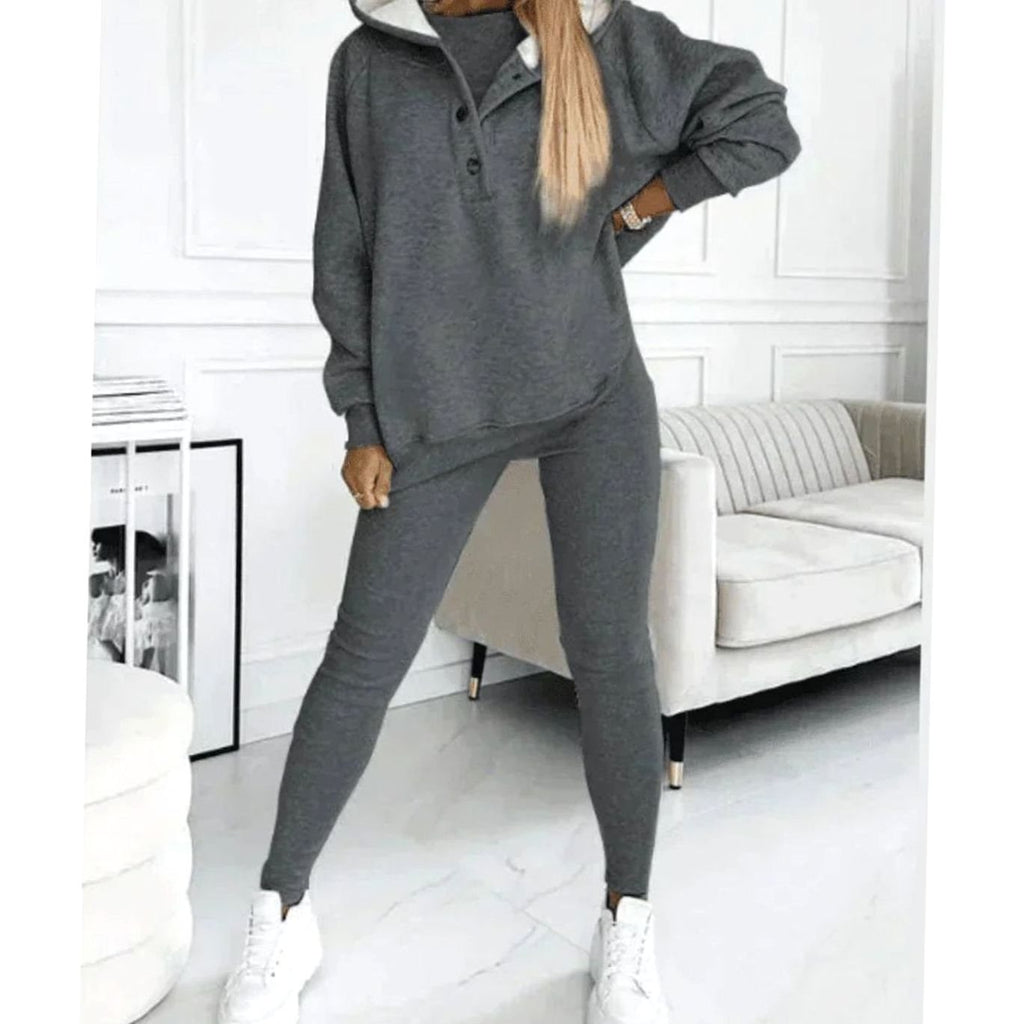 Conjunto de tres piezas de invierno para mujer con sudadera de capucha y cuello abotonado