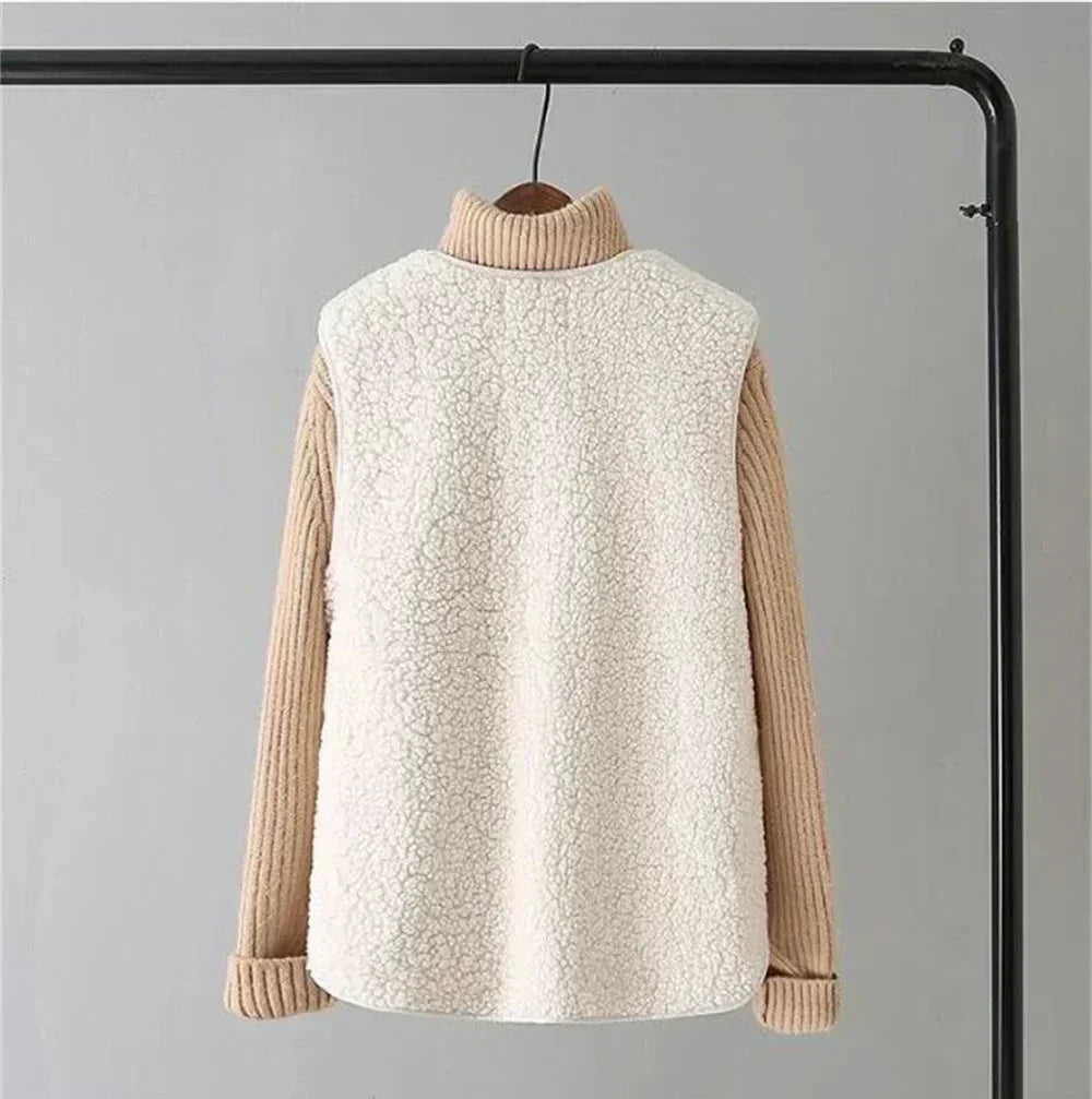 Damen-Teddyfleece-Weste mit aufgesetzten Taschen – Ärmellose Borg-Weste mit Druckknopfleiste